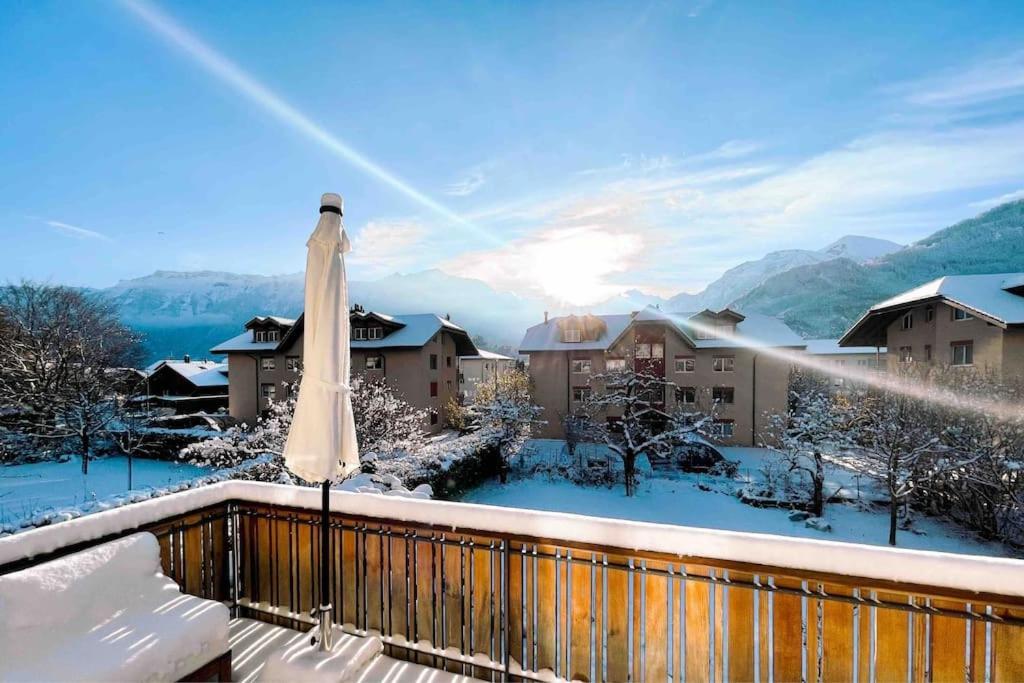 -The Urbanist- Mountainview Parking Garden 3Bd Villa Unterseen Exterior photo