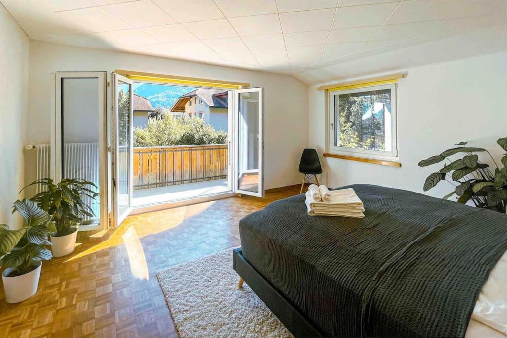 -The Urbanist- Mountainview Parking Garden 3Bd Villa Unterseen Exterior photo